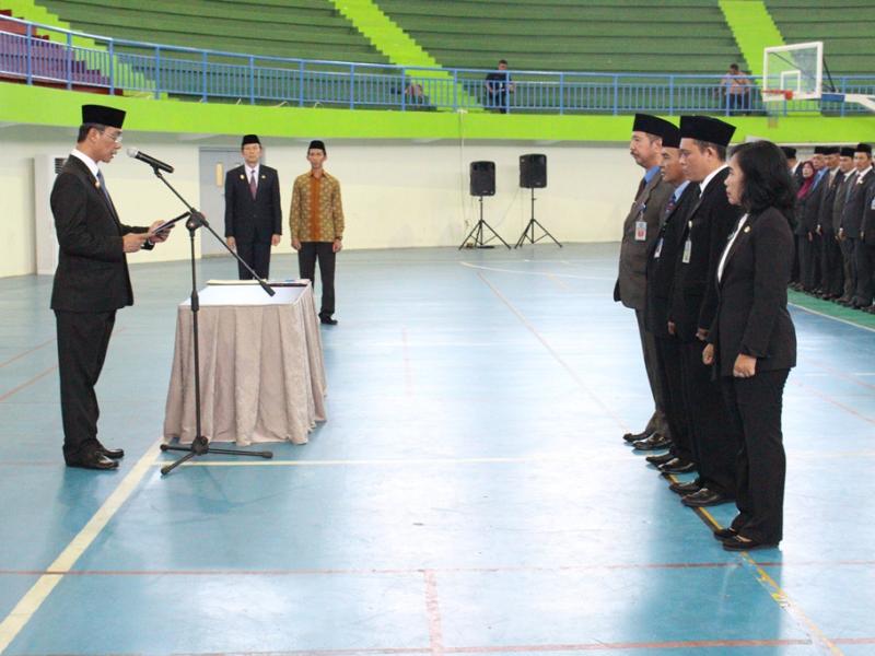 Plt. Gubernur Kukuhkan 637 Pejabat Struktural