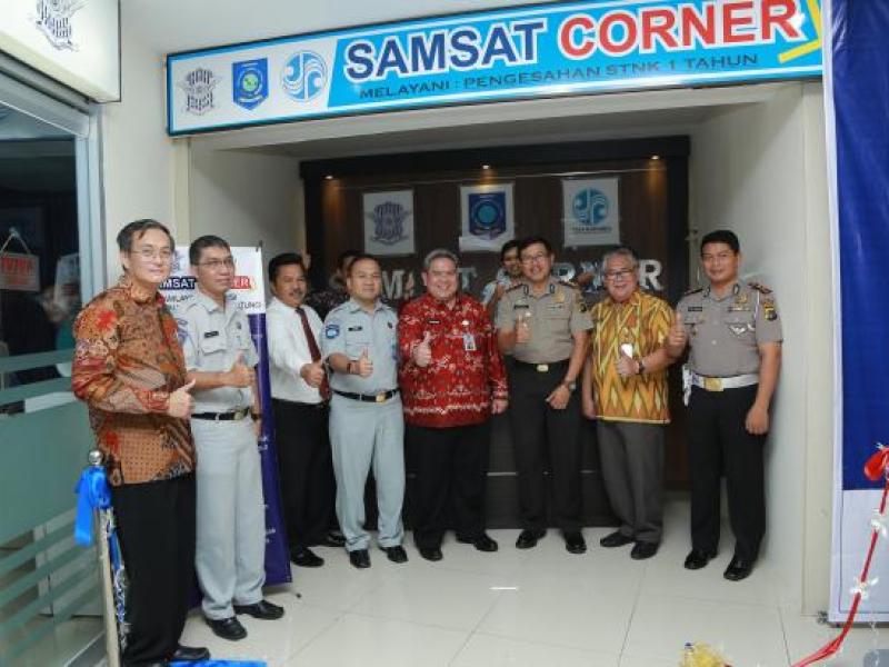 Sekda Pemprov Babel Resmikan Samsat Corner