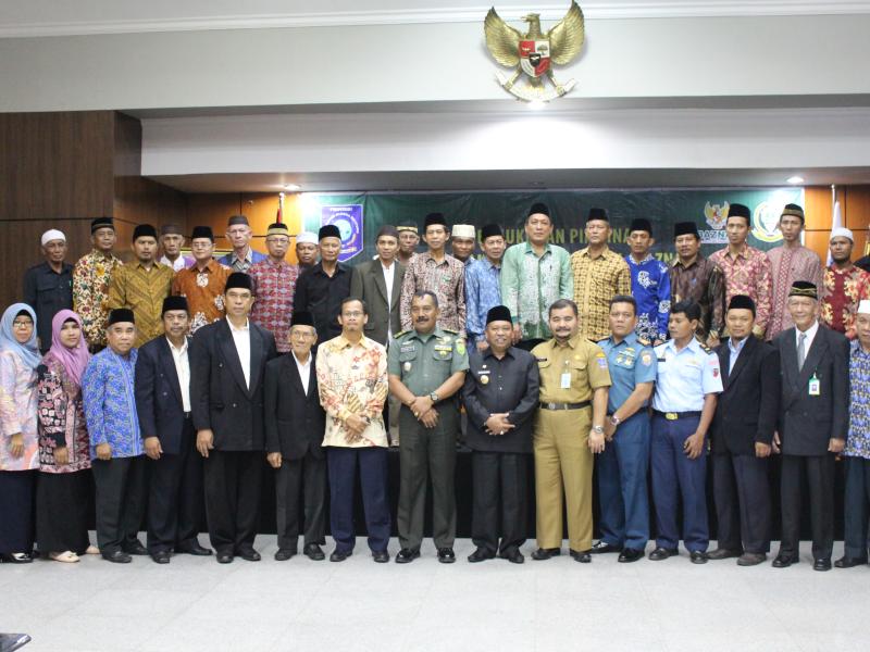 Gubernur Kukuhkan Pengurus BAZNAS, LPTQ & BHR