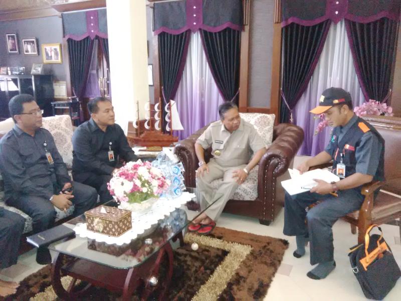 Gubernur Jawab Pertanyaan Petugas Sensus Ekonomi