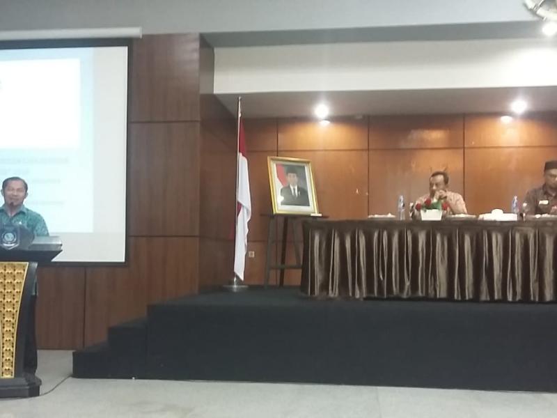 penyerahan penghargaan proper periode 2017-2018