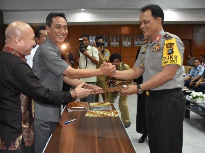 Plt Gubernur Serahkan DIPA Babel