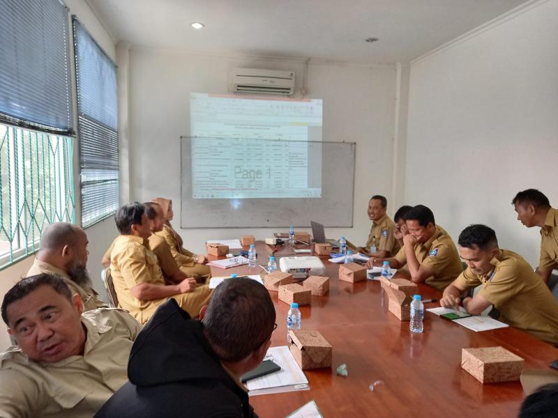 DLHK Babel Rapat Evaluasi Kinerja  Semester I/2023