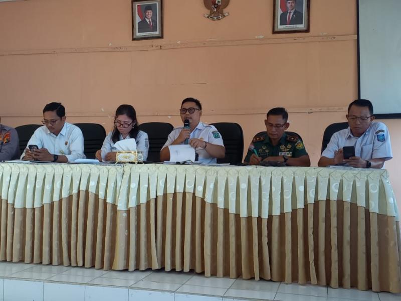 Fasilitasi Kelompok Masyarakat Desa Pelepak Putih